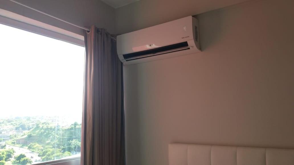 Ar Condicionado, Varanda, 2 Vagas Garagem Apartment *